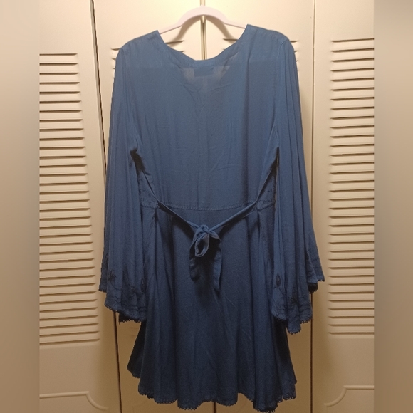 Holy Clothing Ariana Tunic - Picture 4 of 9